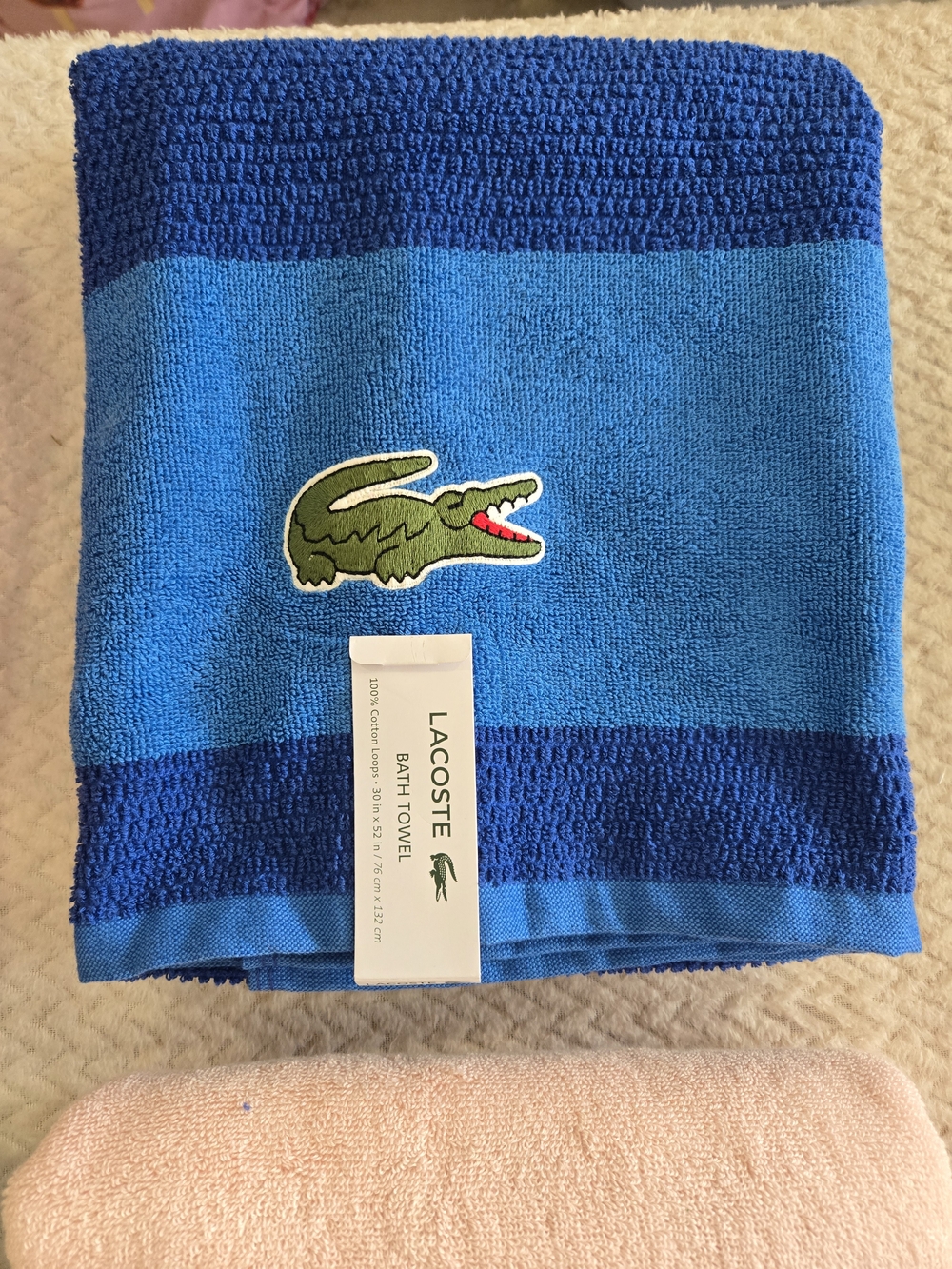 Lacoste Set of 4 Bath Towels Pink Blue Green Blush 100% Cotton NWT - Picture 6 of 9